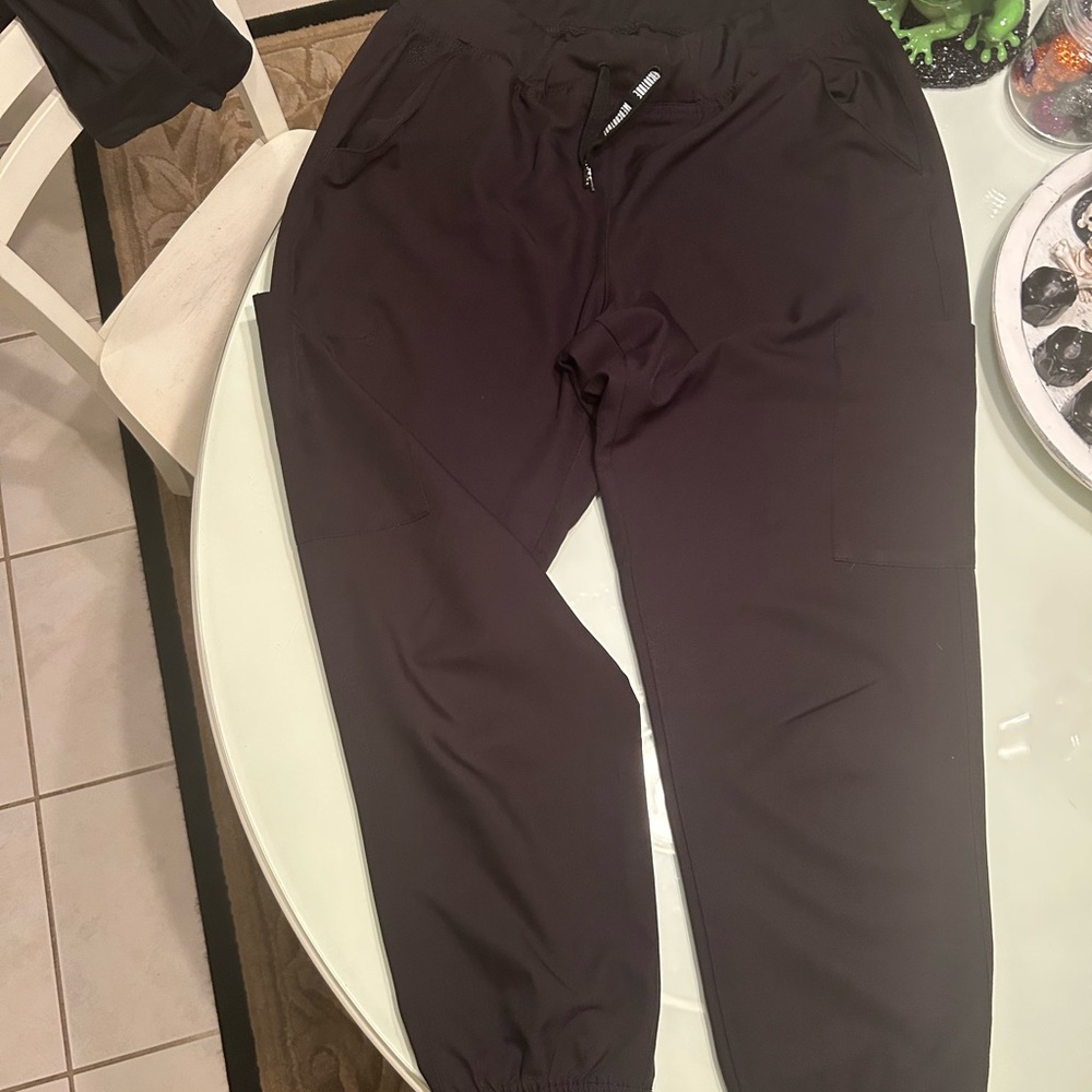 Set of Four Jogger Scrub Pants in Black, Gray, Blue, and Navy med couture - Picture 2 of 12